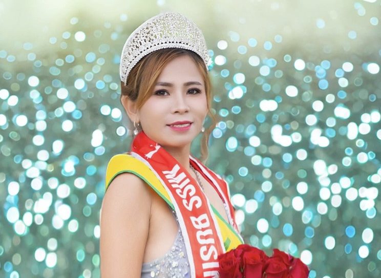 CEO Nguyễn Thị Thu Hằng xuất sắc đăng quang Hoa Hậu Doanh Nhân Việt tại Mỹ